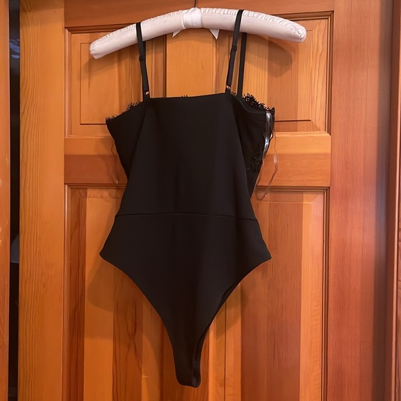 NWT Haute Monde black lace bodysuit - Picture 3 of 7